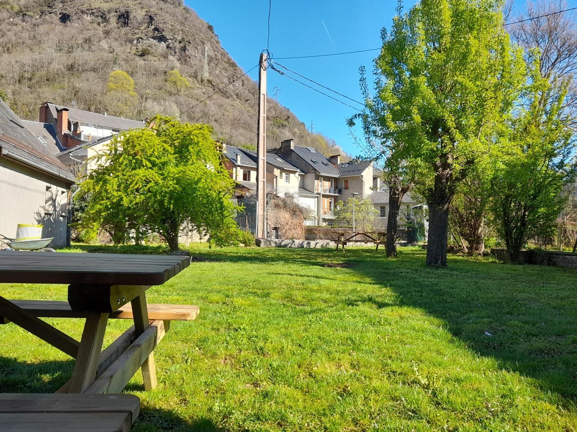 Апартаменты T3 Neuf 65M2 5 Personnes Avec Jardin Au Calme, Menage Inclus, Local Velo Bagneres-de-Luchon Экстерьер фото